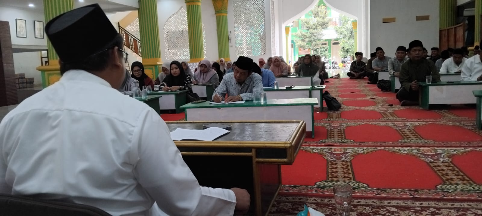 PENGAJIAN GURU DAN STAF YAYASAN